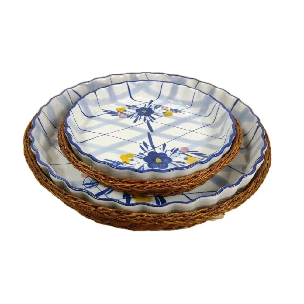 Vtg Blue White Window Pane Floral Quiche Tart Baking Dishes with Wicker Trays
